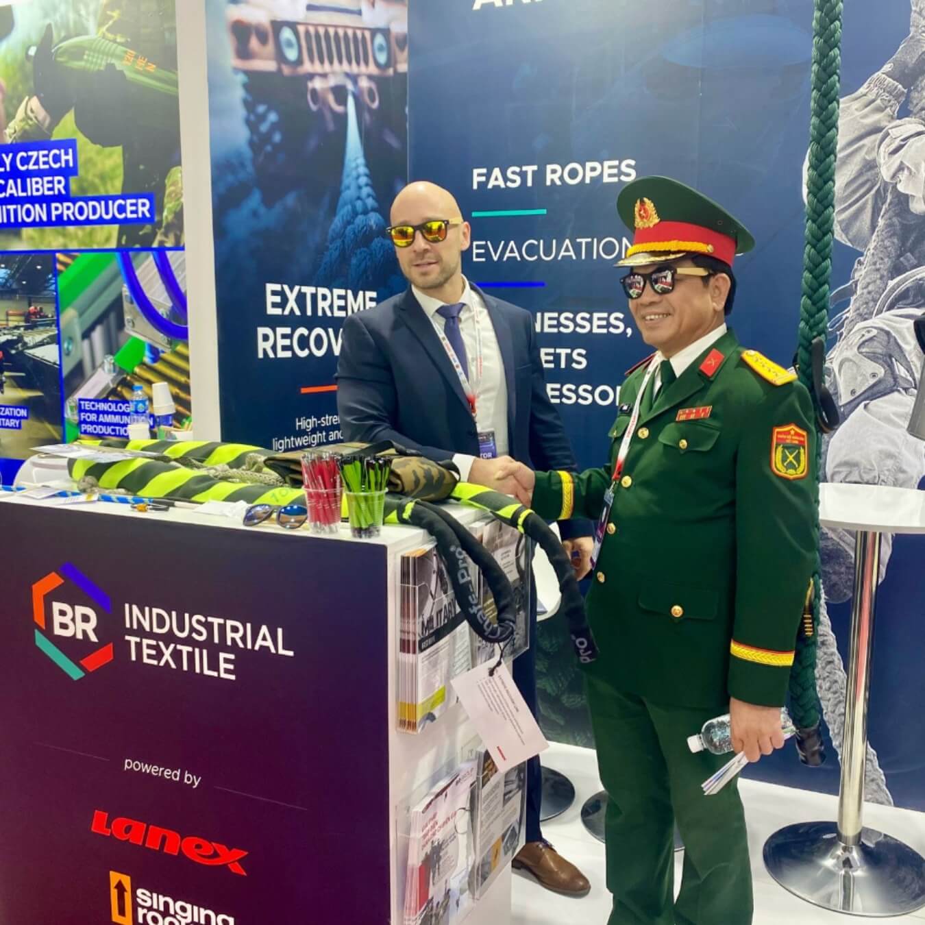 BR Group na Vietnam Defence Expo 2024 v Hanoji